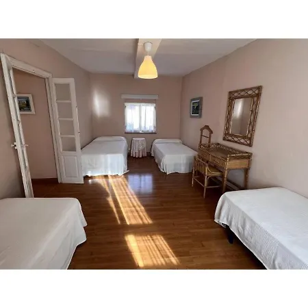 Casa Rural Pancarale-Llanes 12 Pax Feriehus